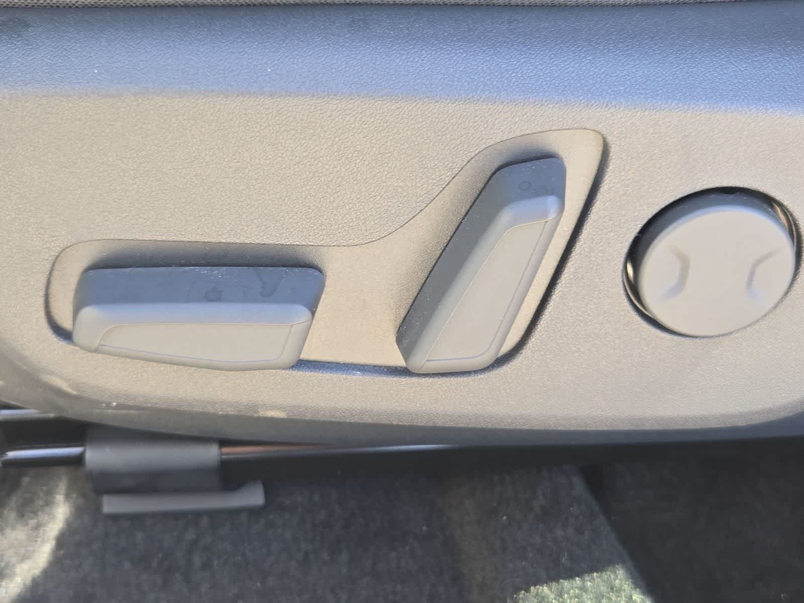New 2026 Kia Niro Wind FWD image 18