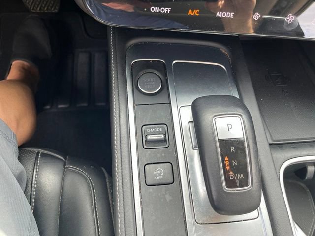 Used 2023 INFINITI QX60 Luxe w/ Performance Audio Package AWD/4WD image 23