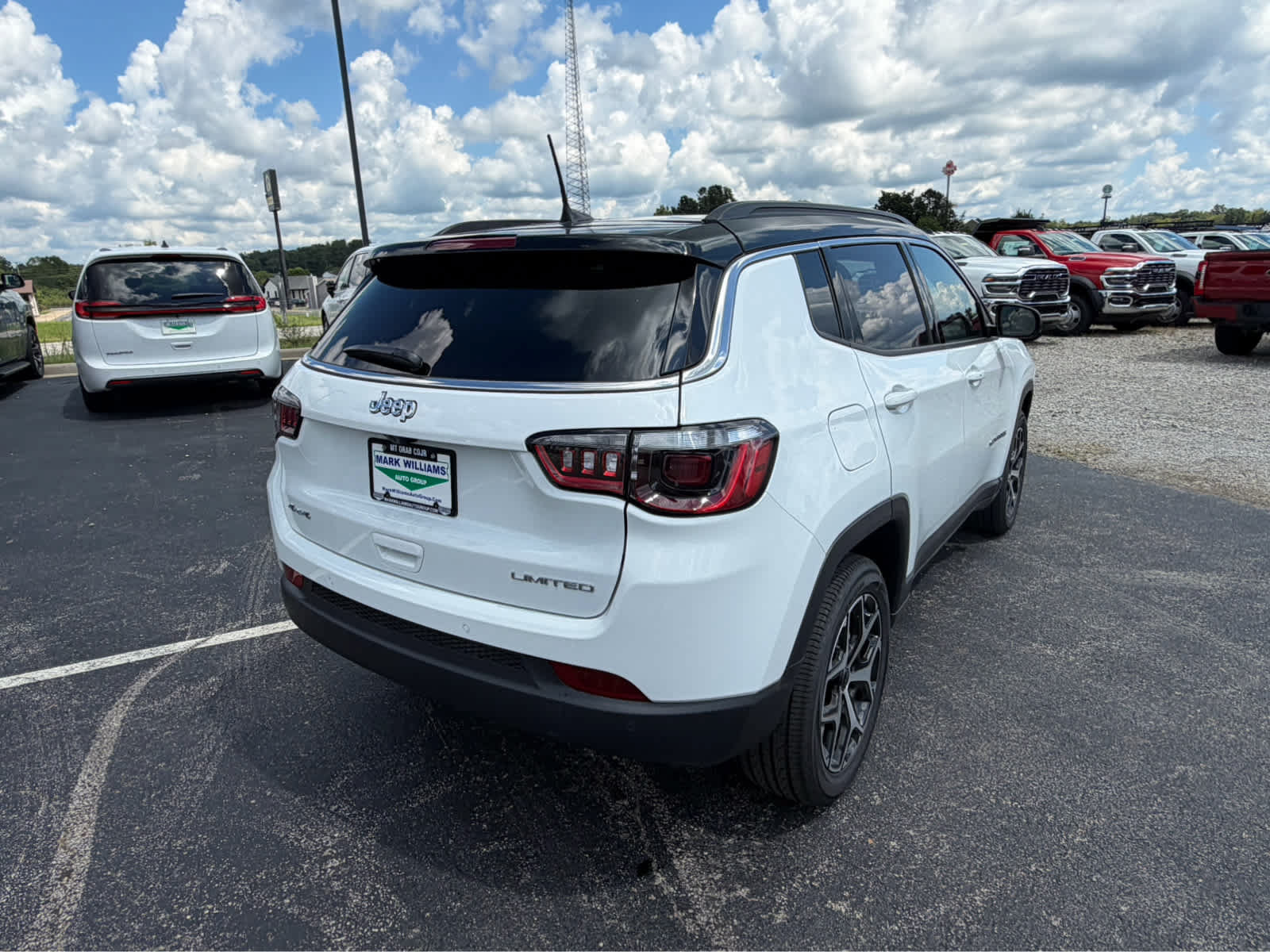 New 2026 Jeep Compass Limited w/ Sun, Sound & Navigation Group AWD/4WD image 3