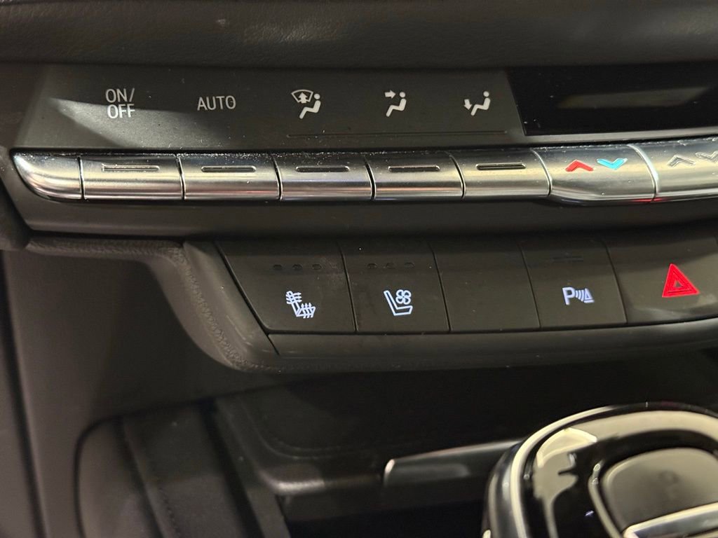 Used 2023 Cadillac XT4 Sport image 28
