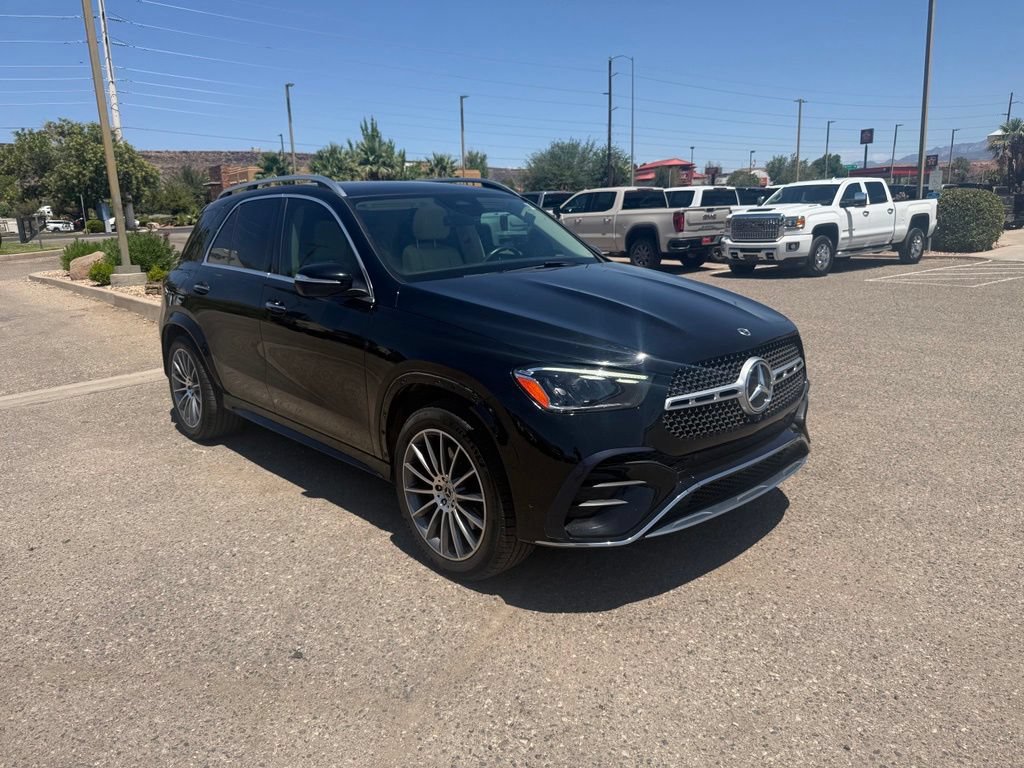 Used 2024 Mercedes-Benz GLE 350 4MATIC image 3