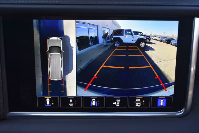 Used 2022 GMC Yukon Denali image 34