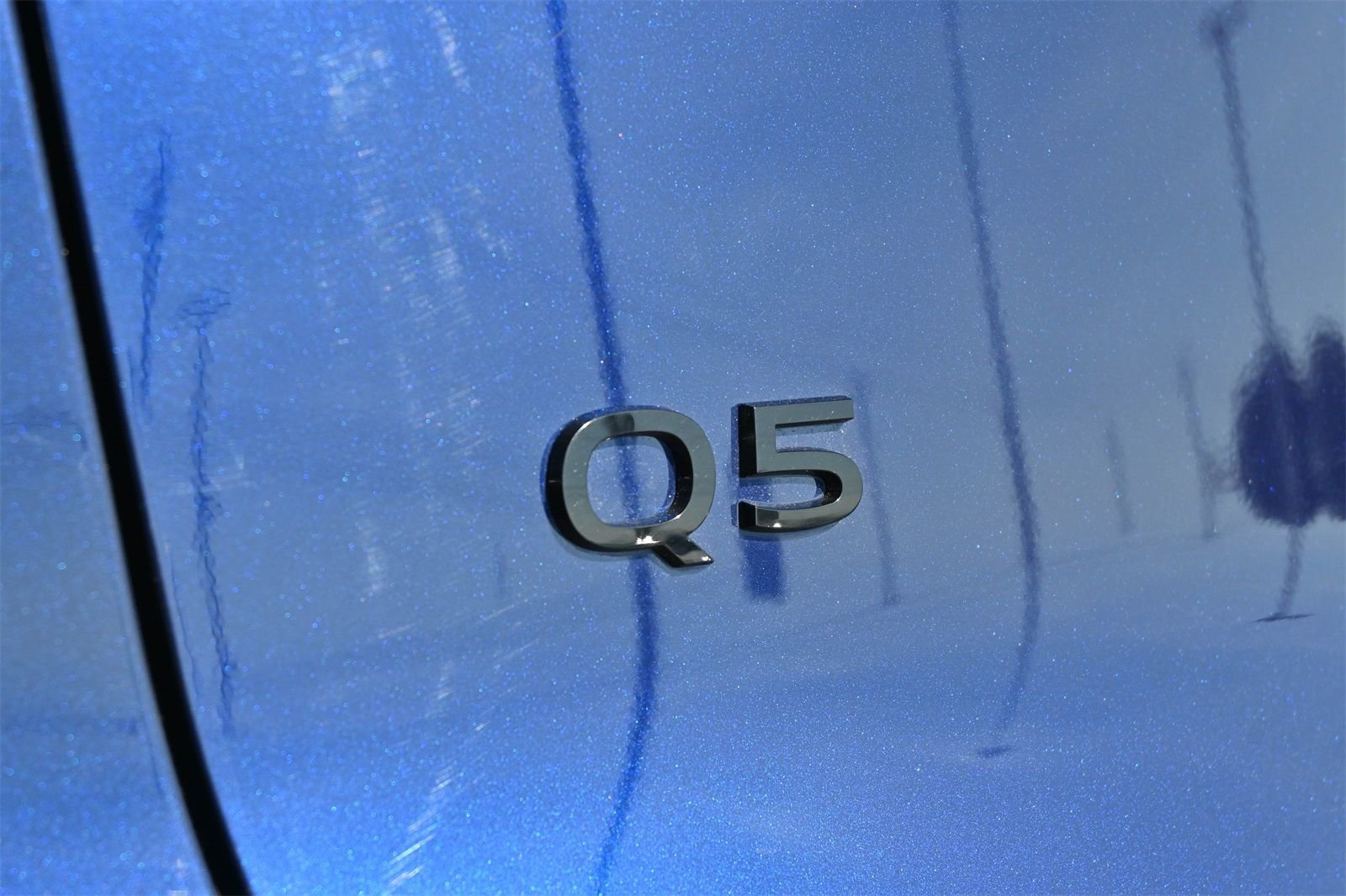 Certified 2025 Audi Q5 Premium w/ Convenience Package image 18