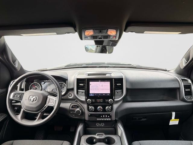 New 2026 RAM 1500 Express AWD/4WD image 16
