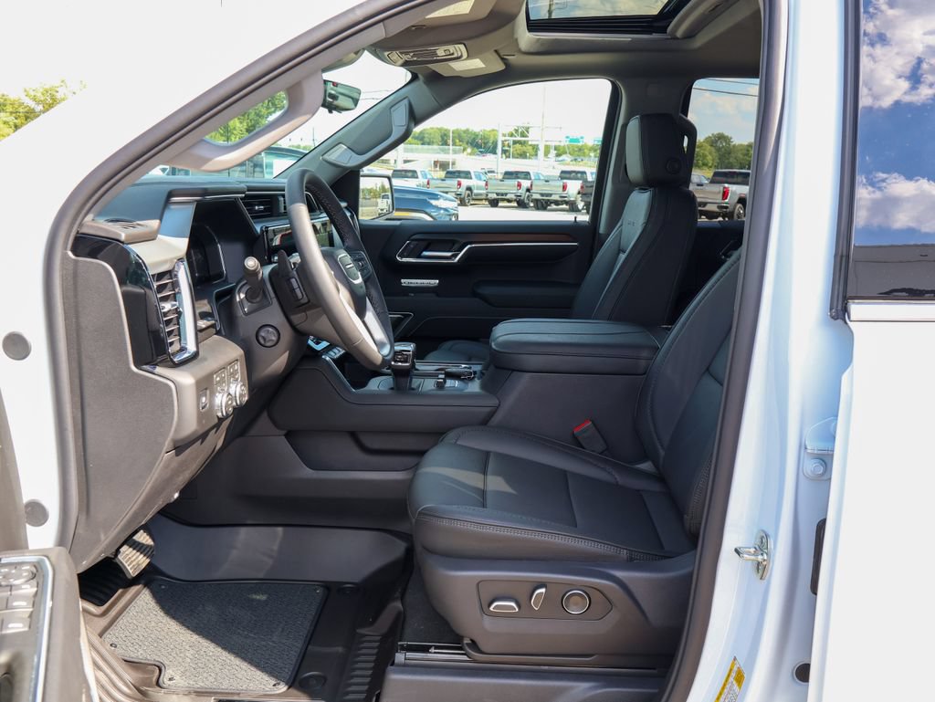 New 2026 GMC Sierra 1500 Denali w/ Denali Reserve Package AWD/4WD image 7