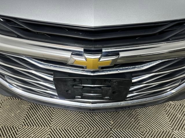 Used 2023 Chevrolet Malibu LT image 9