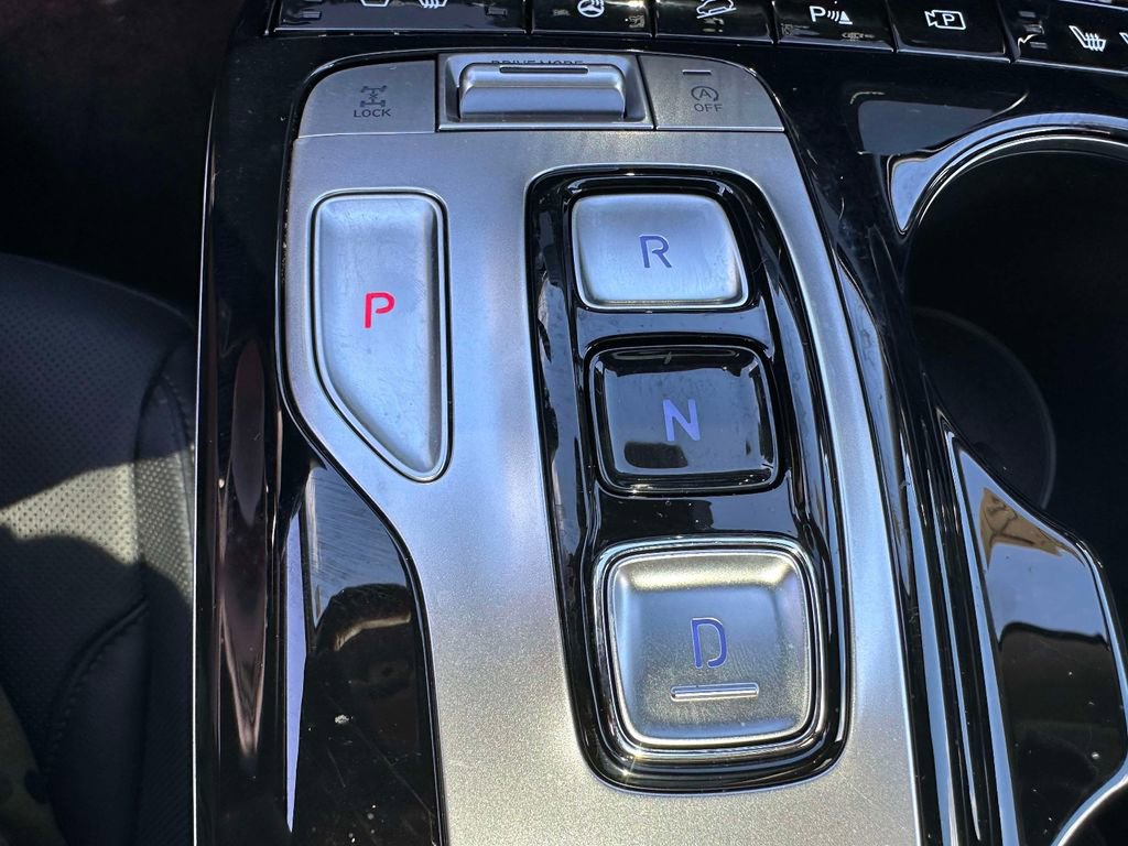 Used 2023 Hyundai Tucson Limited image 29