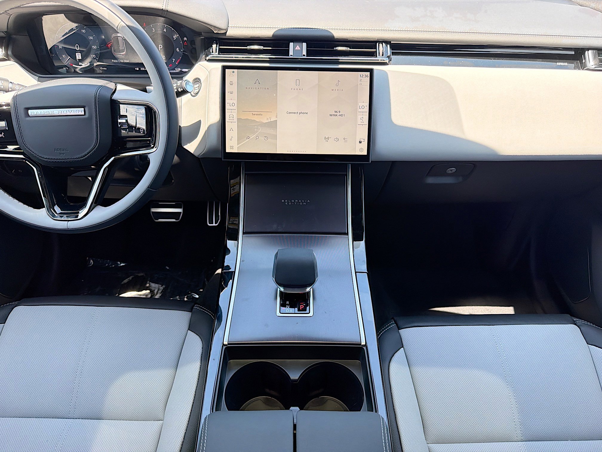 New 2026 Land Rover Range Rover Velar Belgravia AWD/4WD image 19
