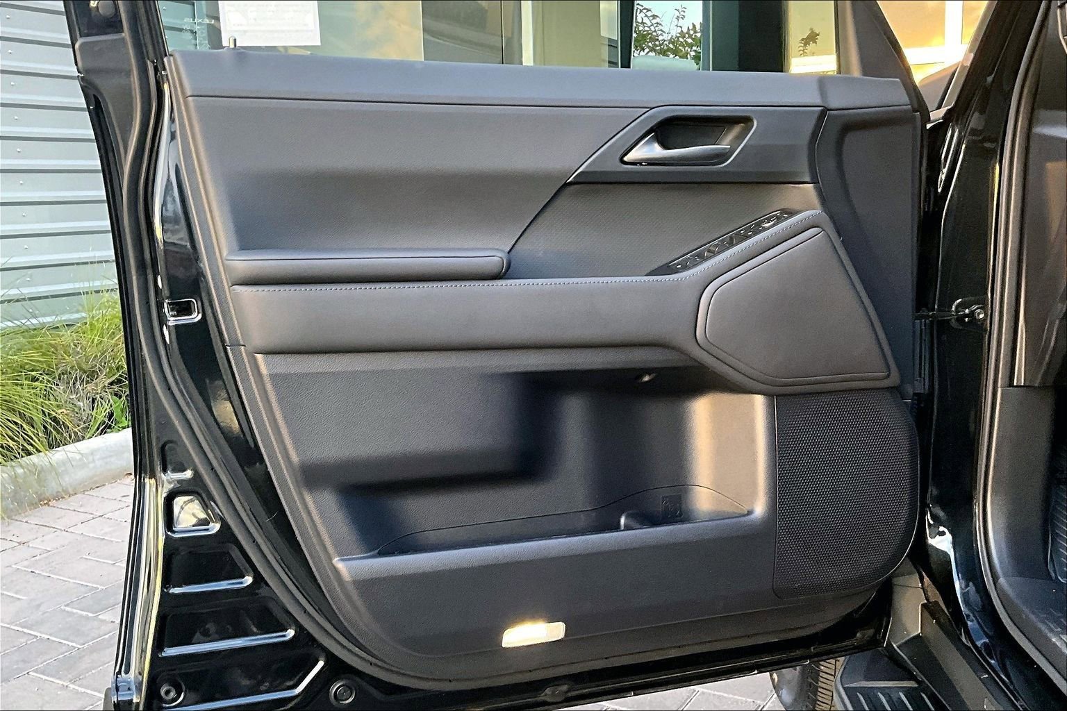 Used 2024 Lexus GX 550 w/ Cold Area Package image 23