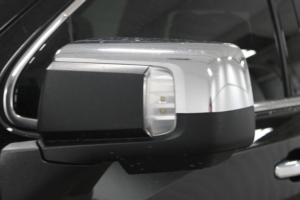 Used 2024 GMC Sierra 1500 Denali image 16