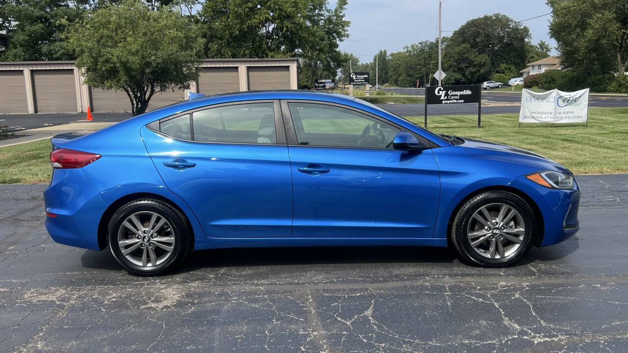 Used 2017 Hyundai Elantra SE w/ SE A/T Tech Package 03 image 6