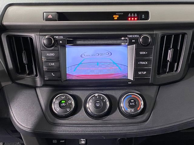 Certified 2018 Toyota RAV4 LE w/ Carpet Mat Package AWD/4WD image 15