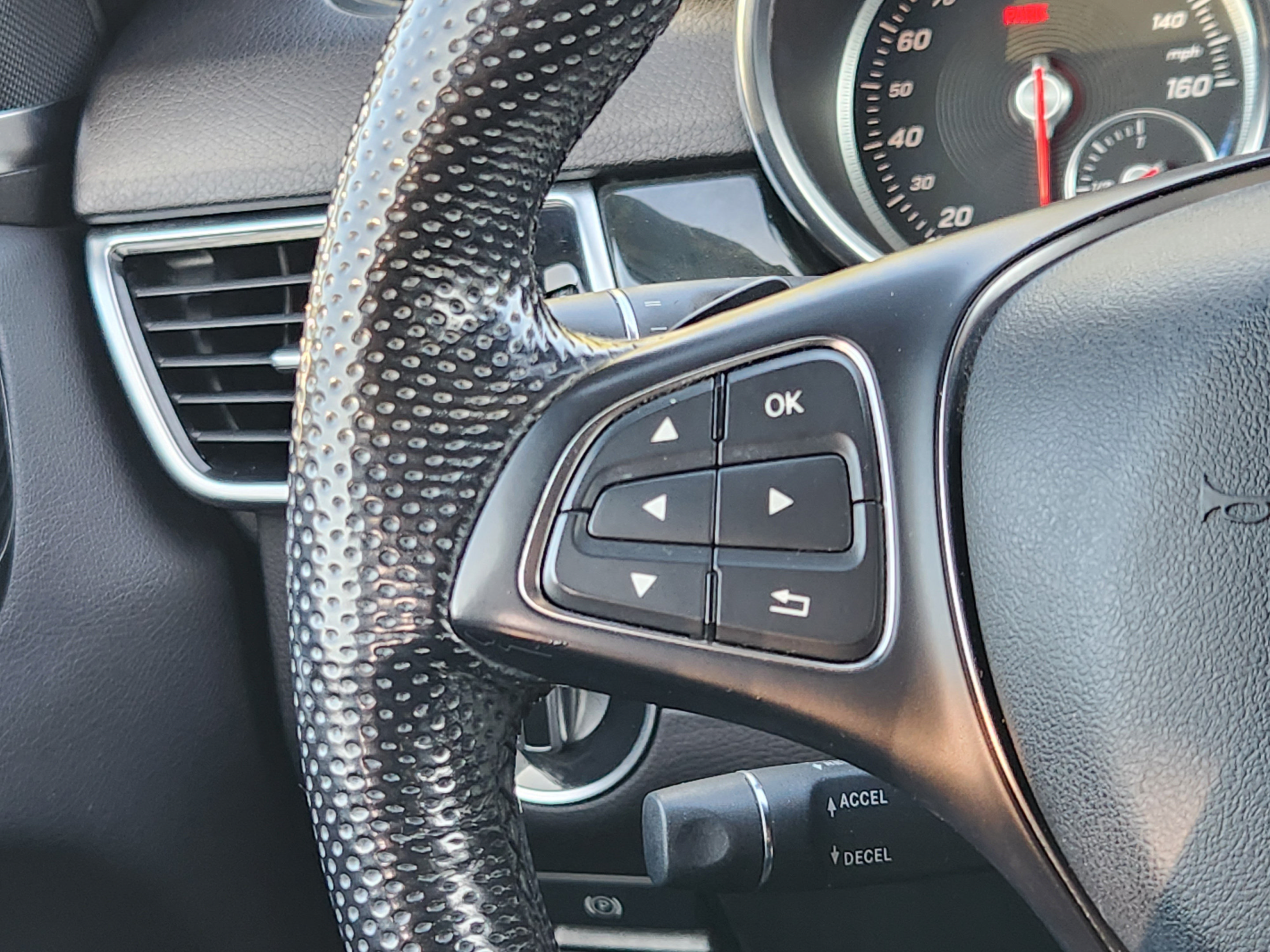 Used 2018 Mercedes-Benz GLE 350 image 25