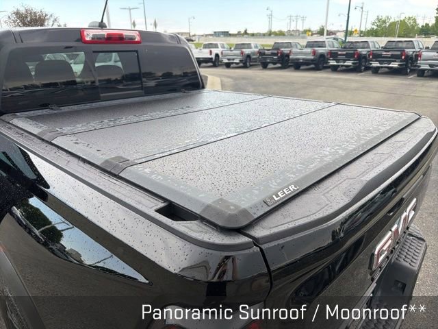 Used 2024 GMC Canyon AT4 w/ AT4 Premium Package AWD/4WD image 25