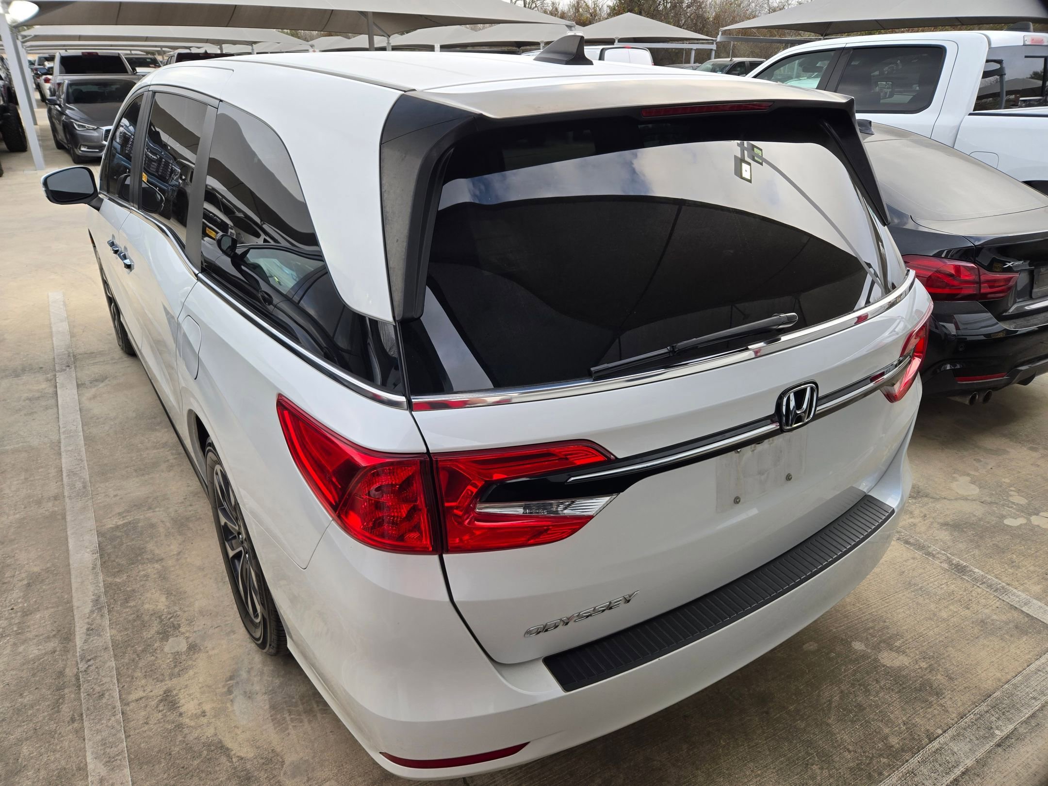 Used 2021 Honda Odyssey EX-L image 5