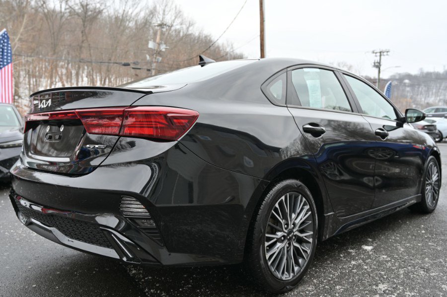 Used 2023 Kia Forte GT-Line w/ GT-Line Premium Package image 8