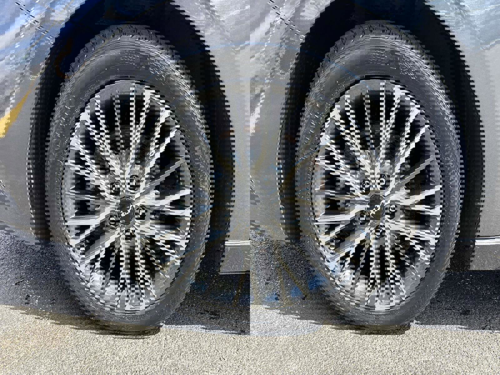 Used 2022 Kia Forte GT-Line image 7