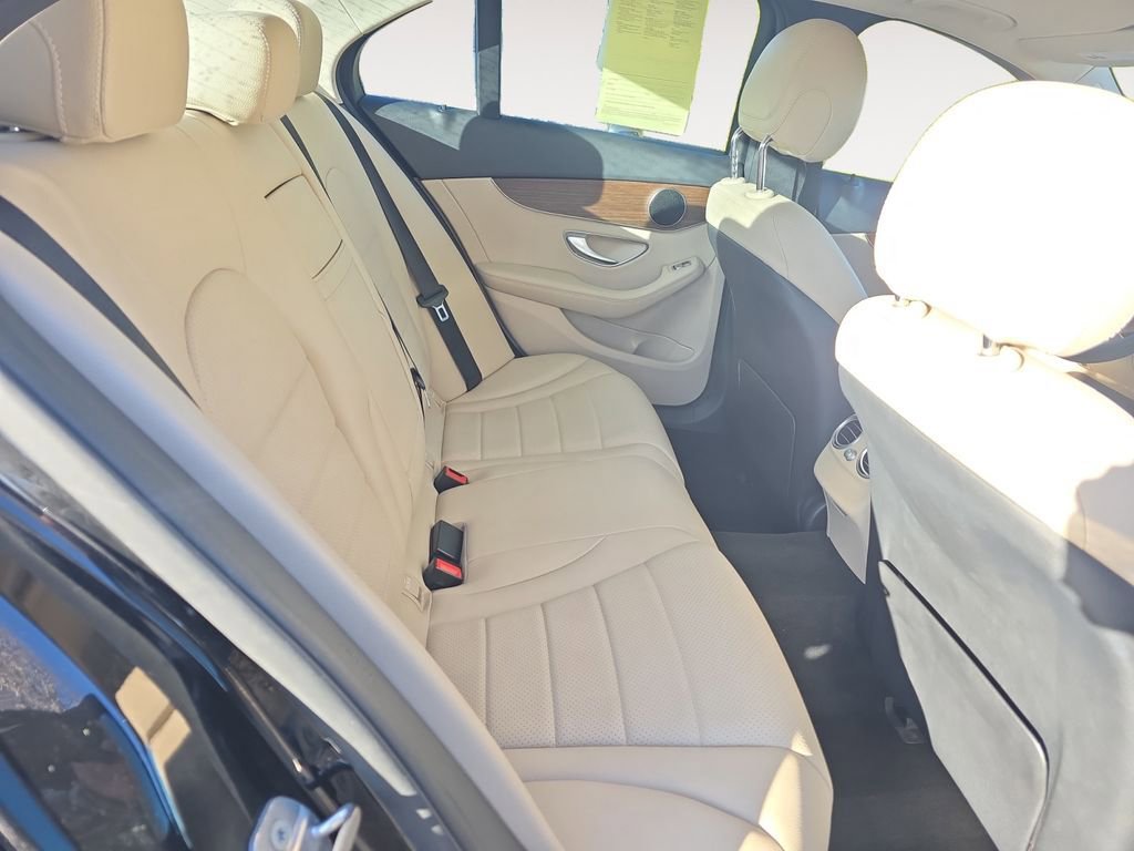 Used 2019 Mercedes-Benz C 300 4MATIC Sedan image 13