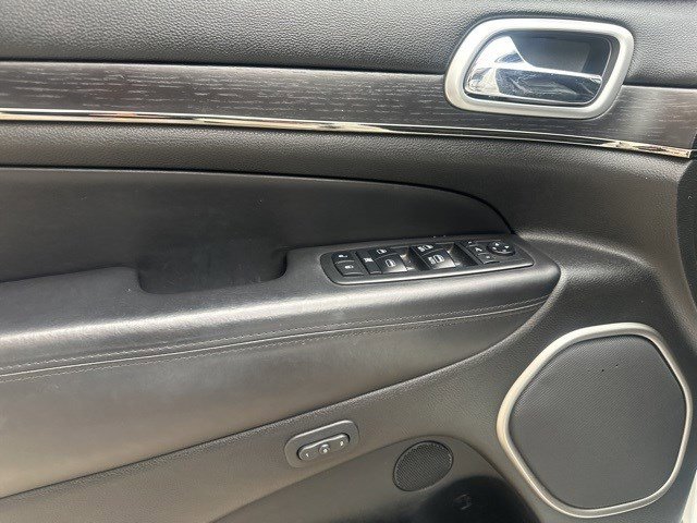 Used 2018 Jeep Grand Cherokee High Altitude image 14