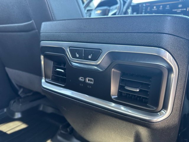 Used 2025 Chevrolet Silverado 2500 LTZ w/ LTZ Convenience Package AWD/4WD image 17