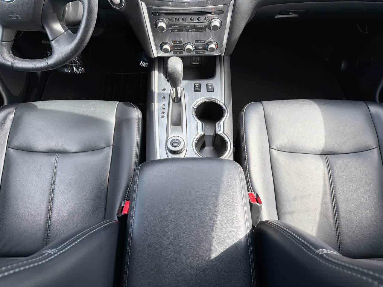 Used 2019 Nissan Pathfinder SL AWD/4WD image 31