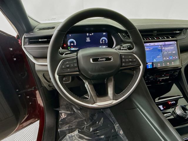 New 2025 Jeep Grand Cherokee L Limited image 11