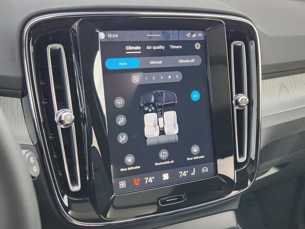 Used 2026 Volvo XC40 B5 Ultra w/ Protection Package Premier AWD/4WD image 14