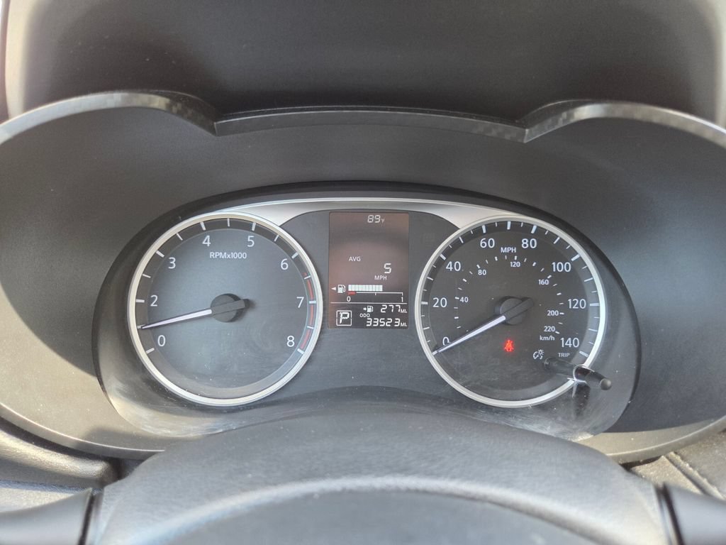Used 2022 Nissan Versa S FWD image 31