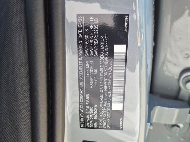 New 2026 Volvo XC90 B5 Plus w/ Protection Package Premier AWD/4WD image 15