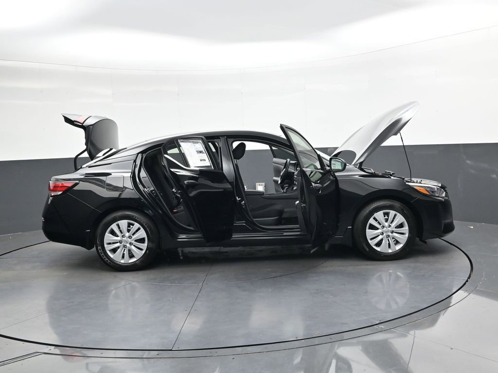 Certified 2025 Nissan Sentra S image 34