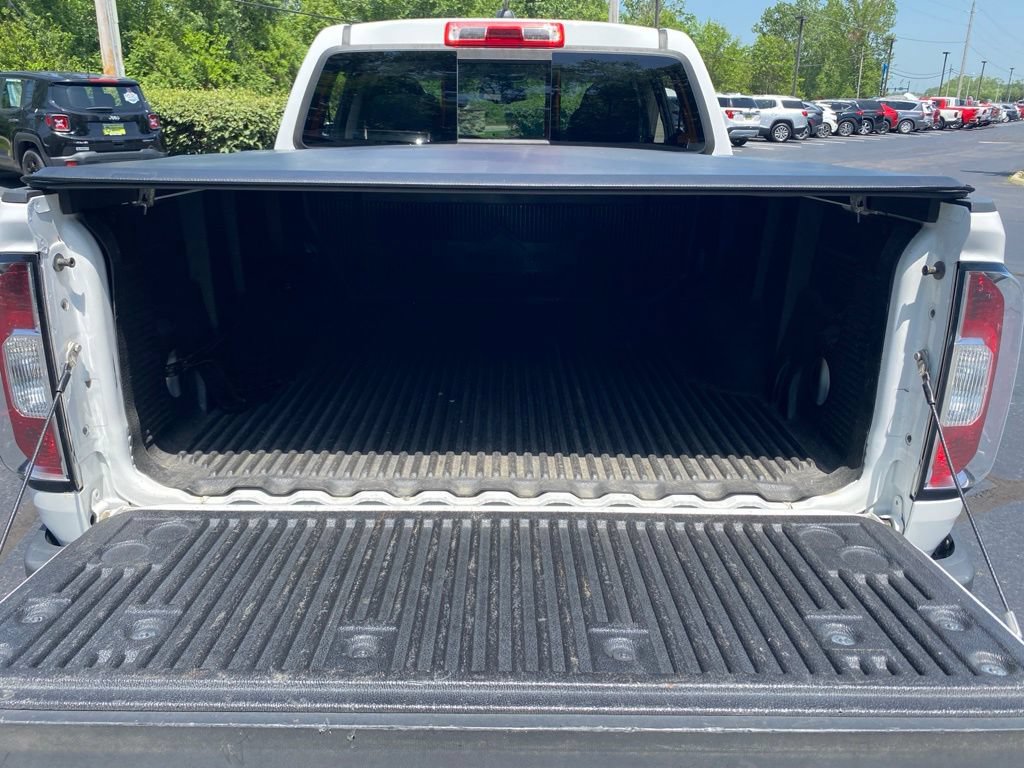 Used 2016 GMC Canyon SLT AWD/4WD image 38