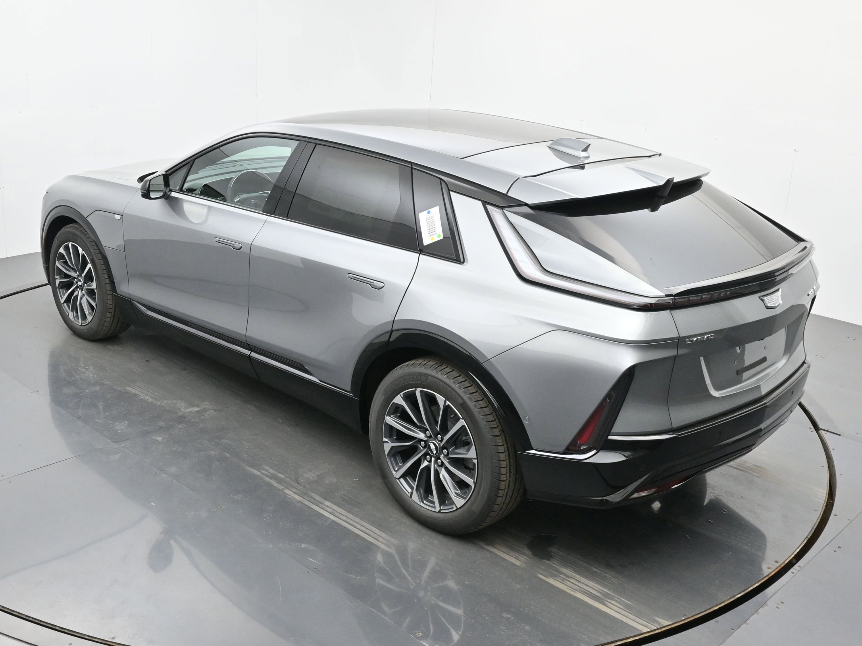 New 2026 Cadillac Lyriq Sport w/ LPO, Floor Liner Package AWD/4WD image 25