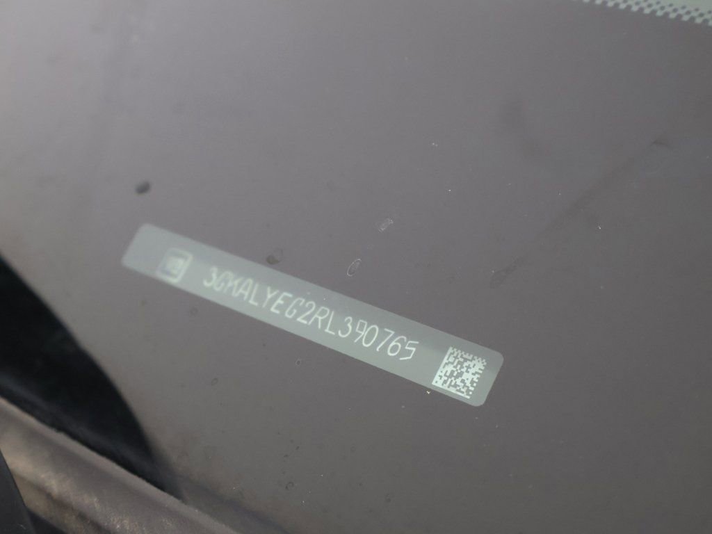 Used 2024 GMC Terrain AT4 w/ LPO, Floor Liner Package image 44