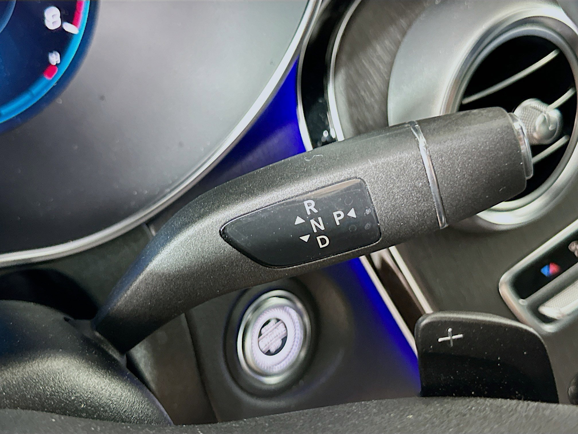 Used 2022 Mercedes-Benz GLC 300 4MATIC w/ Driver Assistance Package image 25