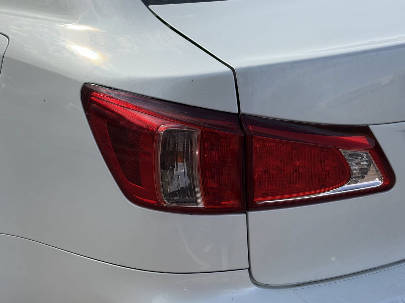 Used 2011 Lexus IS 250 w/ Premium Pkg Value Edition RWD image 9