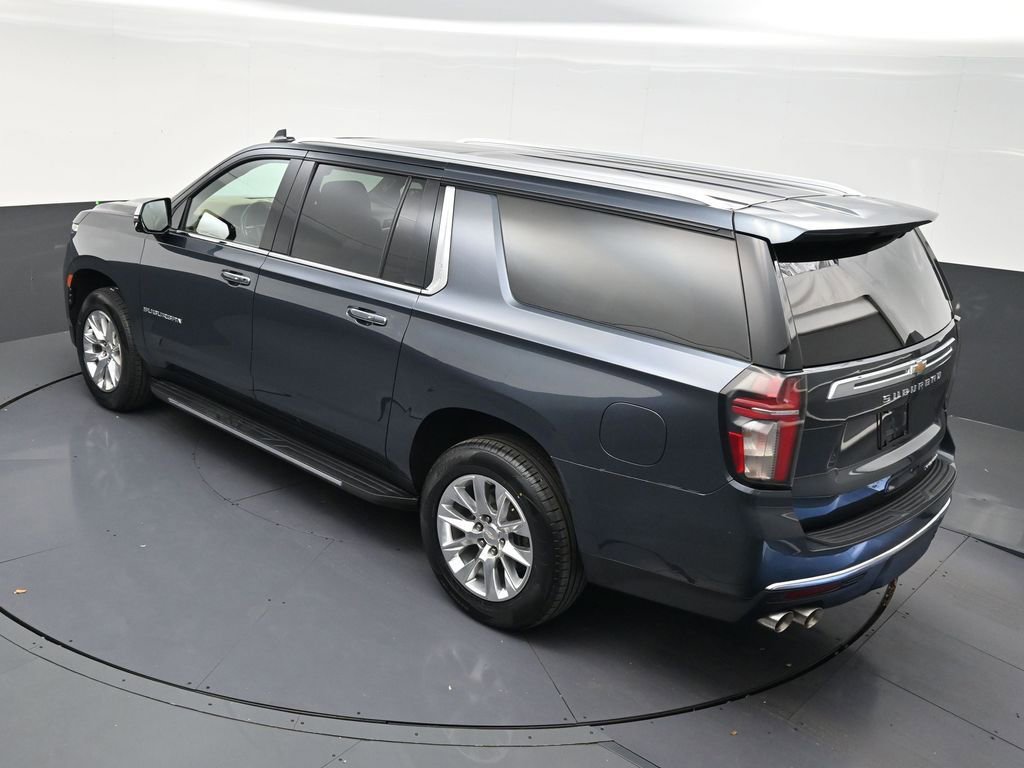 Used 2021 Chevrolet Suburban Premier w/ Premium Package RWD image 15