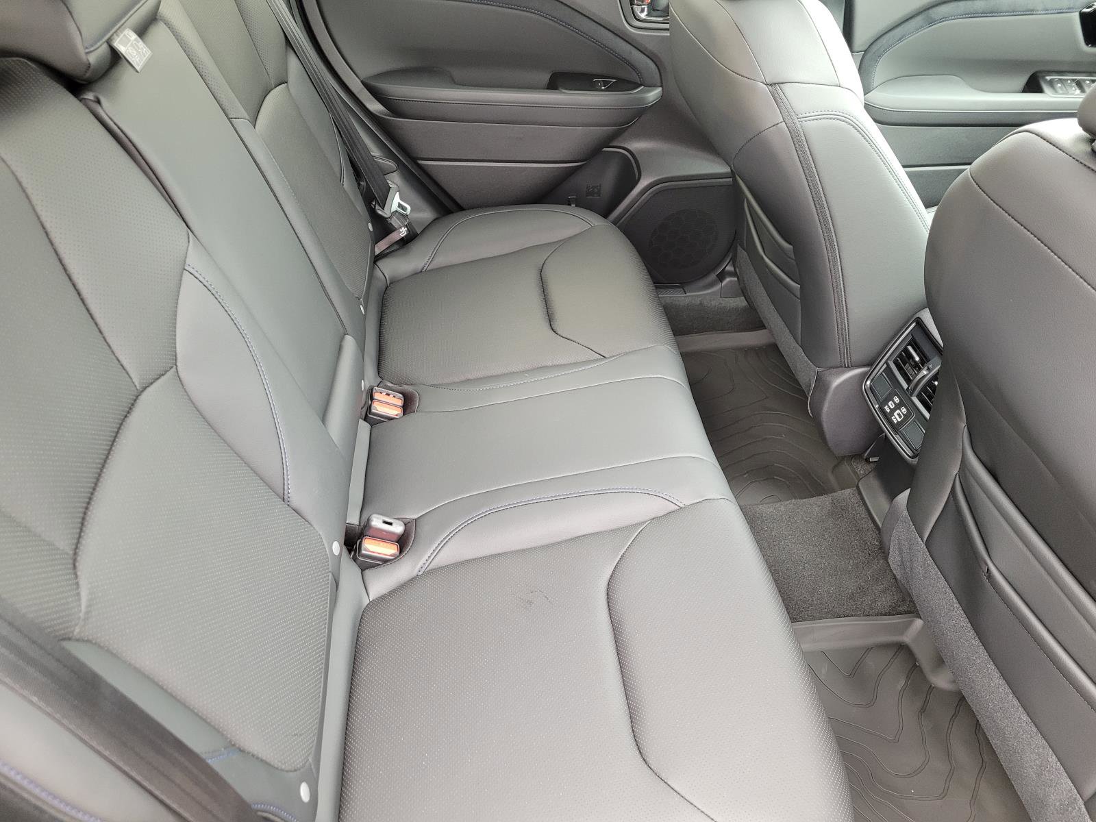New 2026 Subaru Forester Premium AWD/4WD image 12