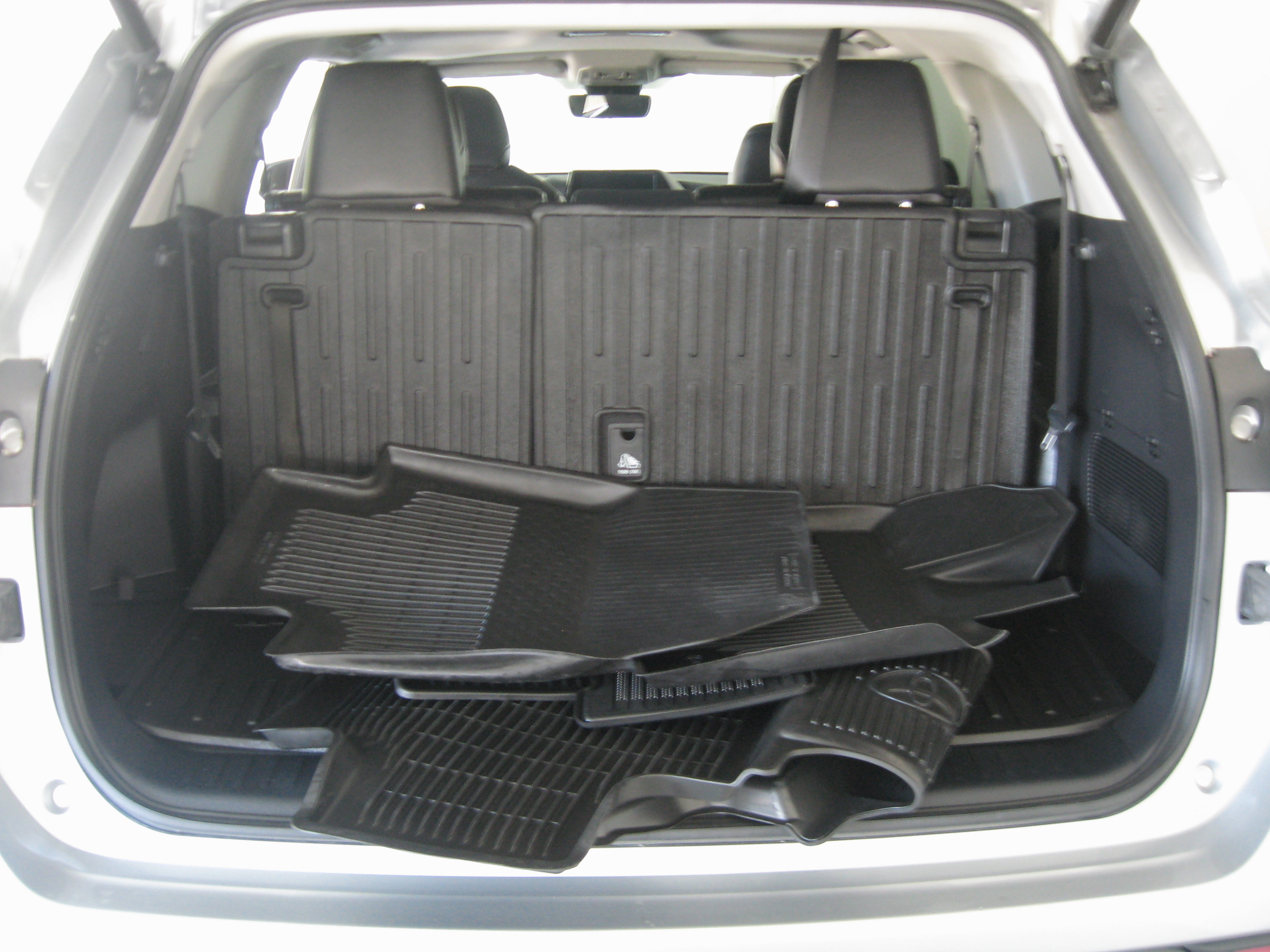 Used 2023 Toyota Highlander XLE image 20