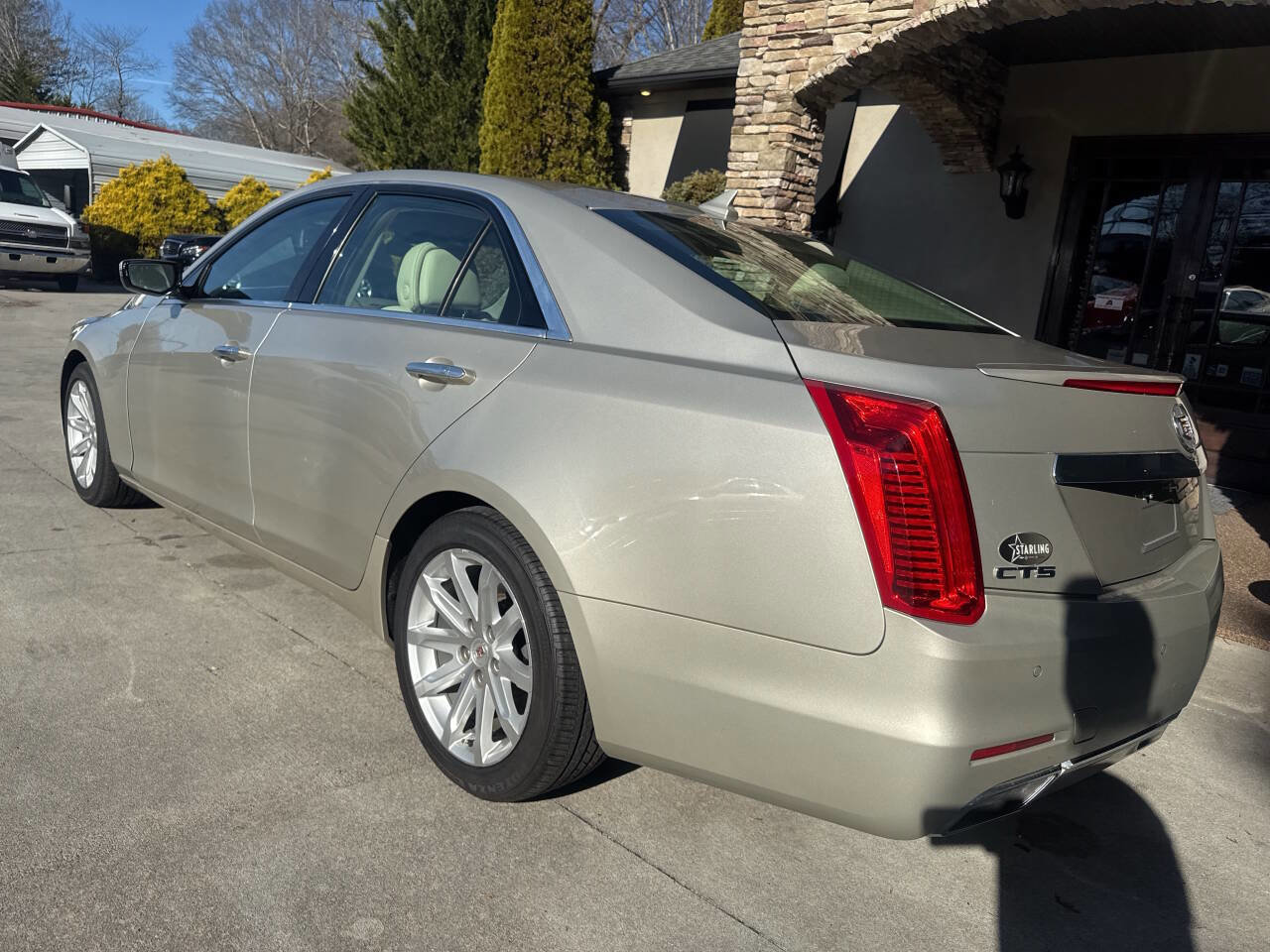 Used 2014 Cadillac CTS Luxury RWD image 3