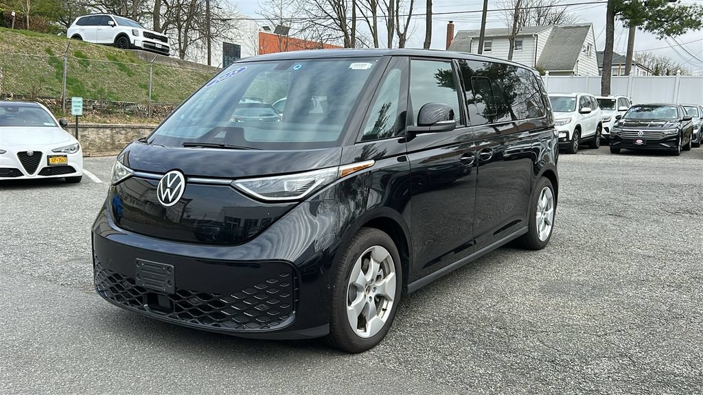New 2025 Volkswagen ID. Buzz Pro S RWD image 3