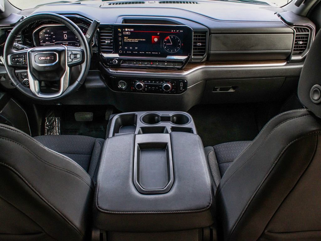 Used 2024 GMC Sierra 1500 Elevation image 34