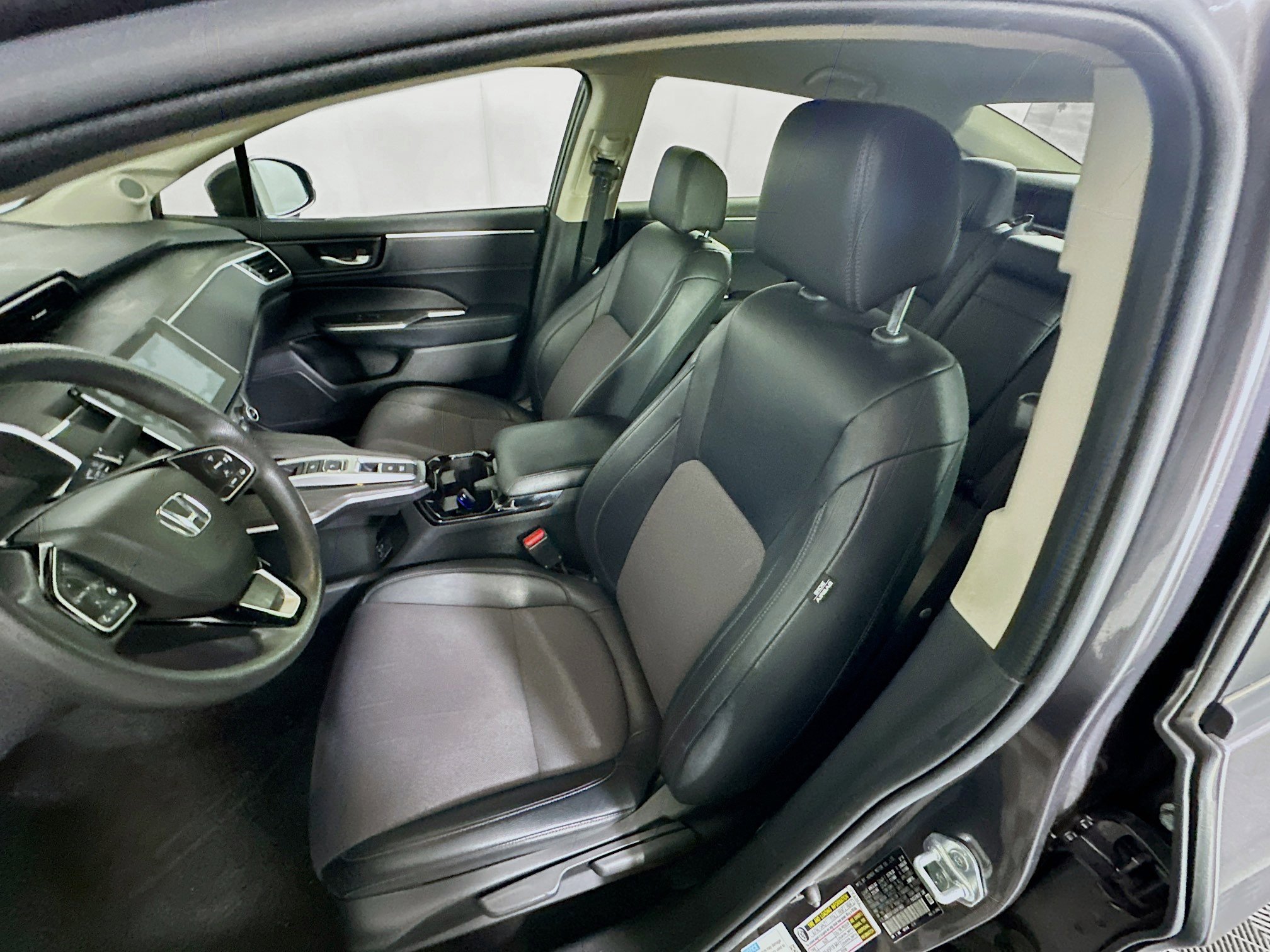 Used 2018 Honda Clarity Plug-In Hybrid image 13