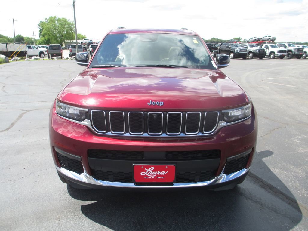 Used 2023 Jeep Grand Cherokee L Limited w/ Luxury Tech Group II AWD/4WD image 13