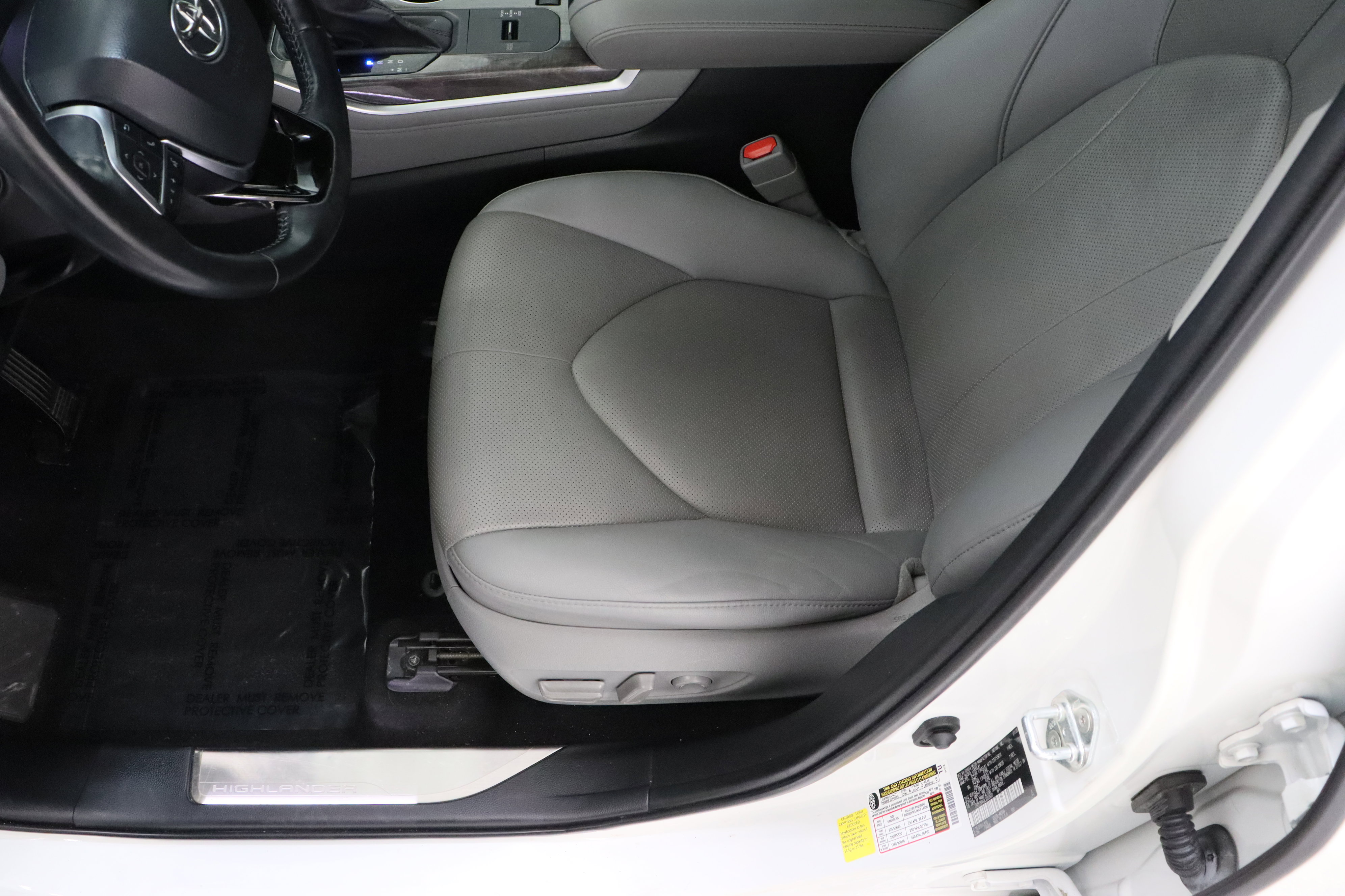 Certified 2020 Toyota Highlander Limited image 15