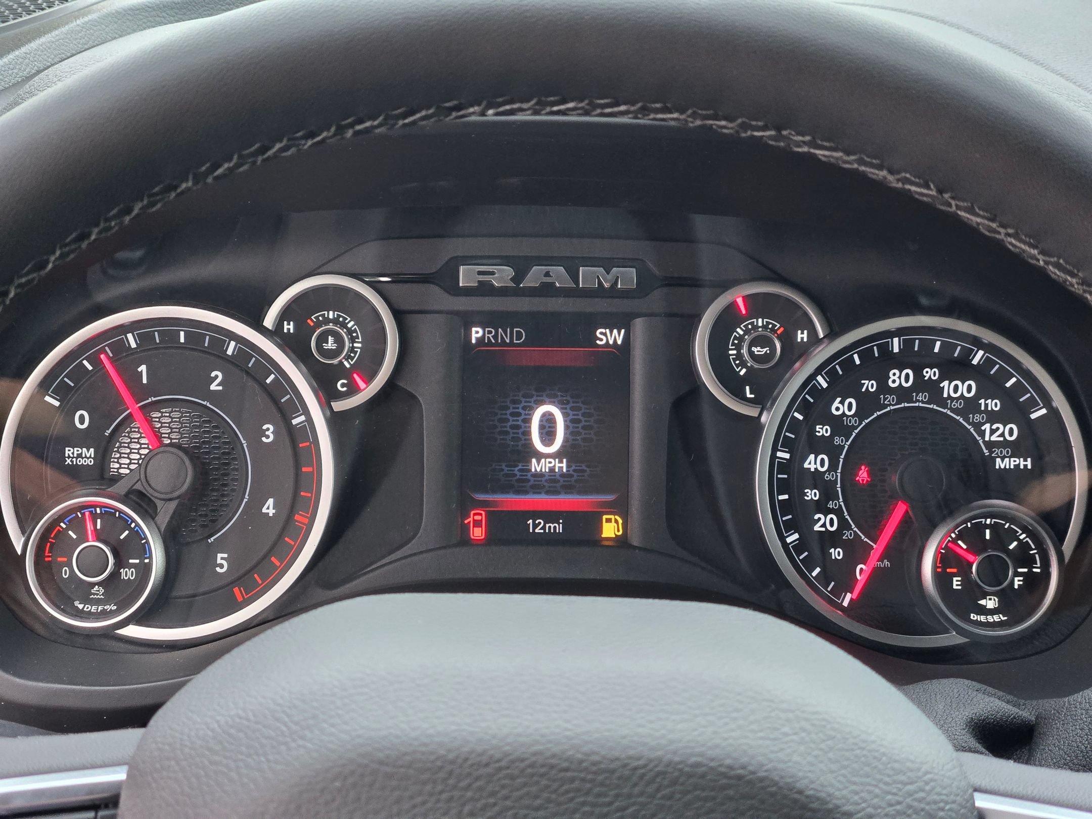 New 2026 RAM 2500 Big Horn AWD/4WD image 13