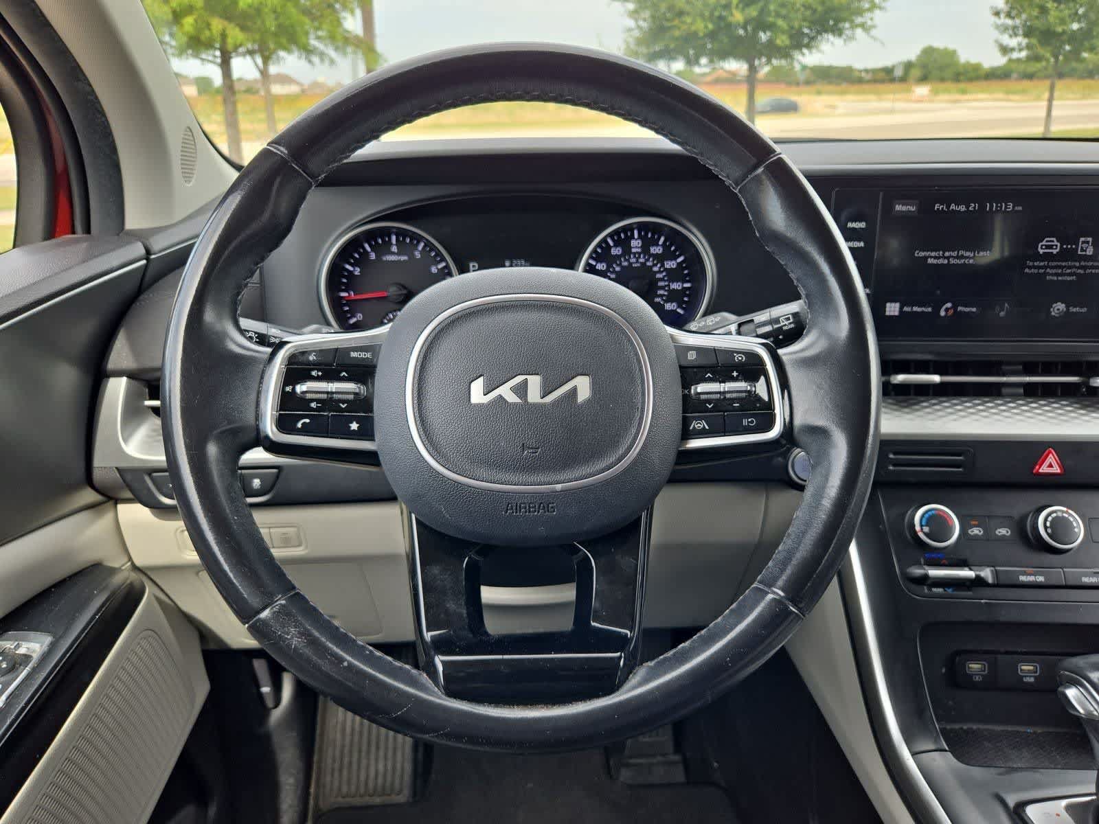 Certified 2022 Kia Carnival LX FWD image 20