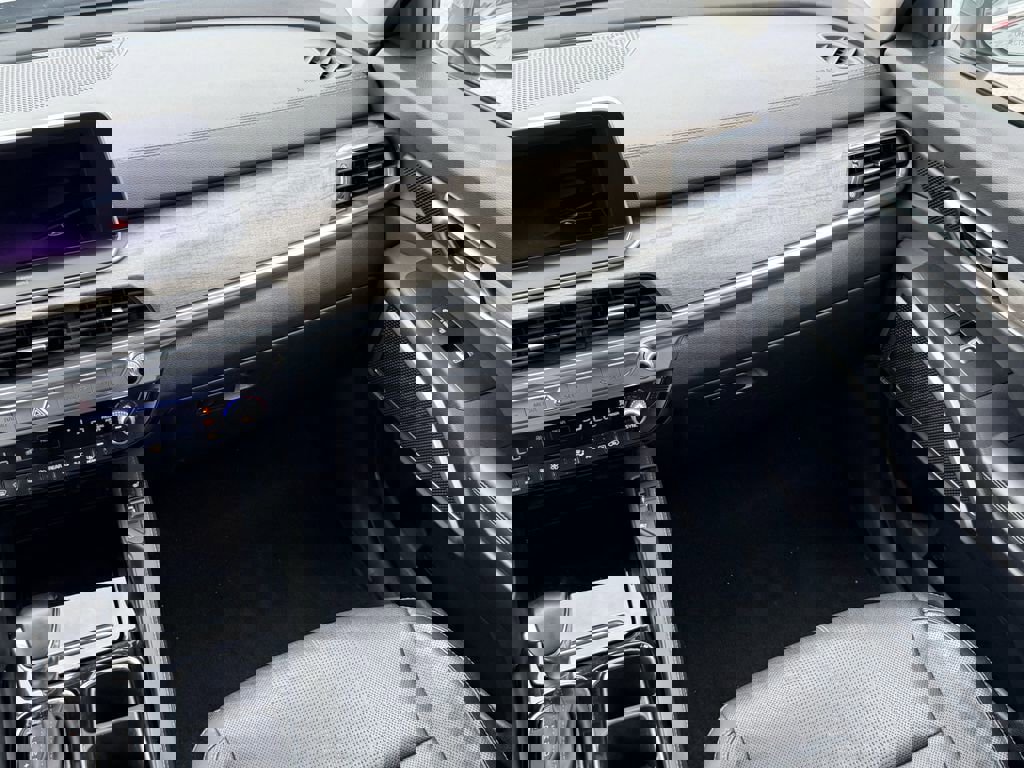 Certified 2022 Kia Telluride EX w/ EX Premium Package image 18