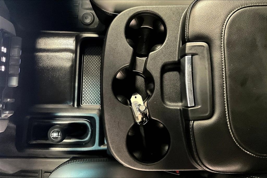 Used 2024 RAM 2500 Tradesman w/ Chrome Appearance Group image 17