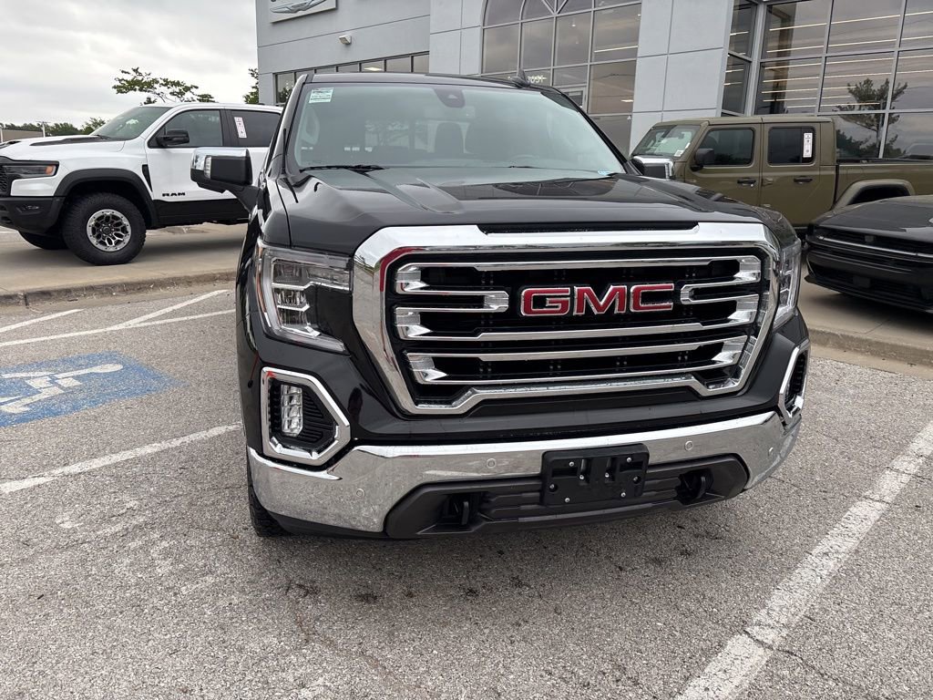 Used 2020 GMC Sierra 1500 SLT w/ SLT Premium Plus Package AWD/4WD image 9