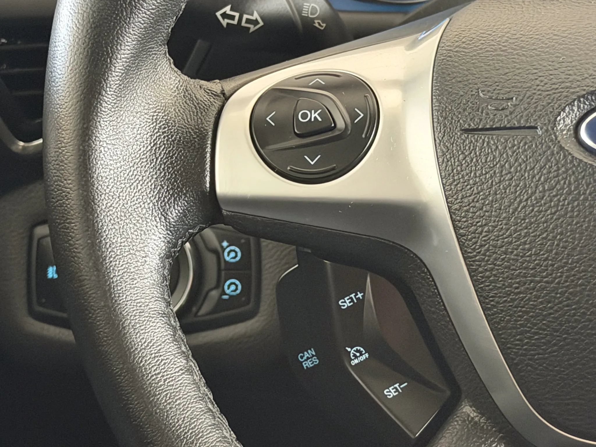 Used 2013 Ford Escape SEL AWD/4WD image 30
